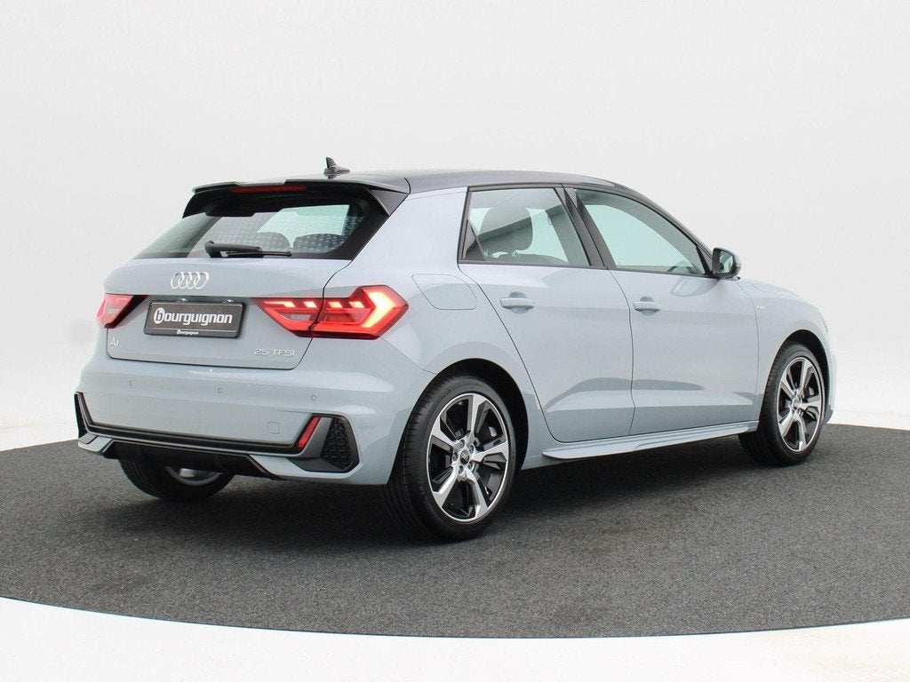 Audi A1 S edition 25 TFSI | 95 PK | Contrast dak | 17 inch l, Auto's, Audi, Voorwielaandrijving, A1, 95 pk, Origineel Nederlands