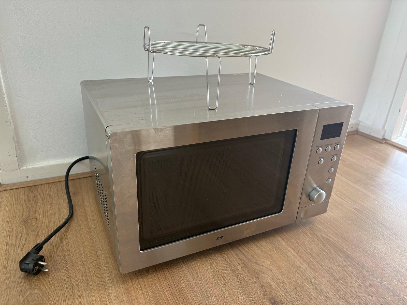 Etna combimagnetron met grill en hete lucht, Ophalen, Combimagnetron, Grill, Zo goed als nieuw