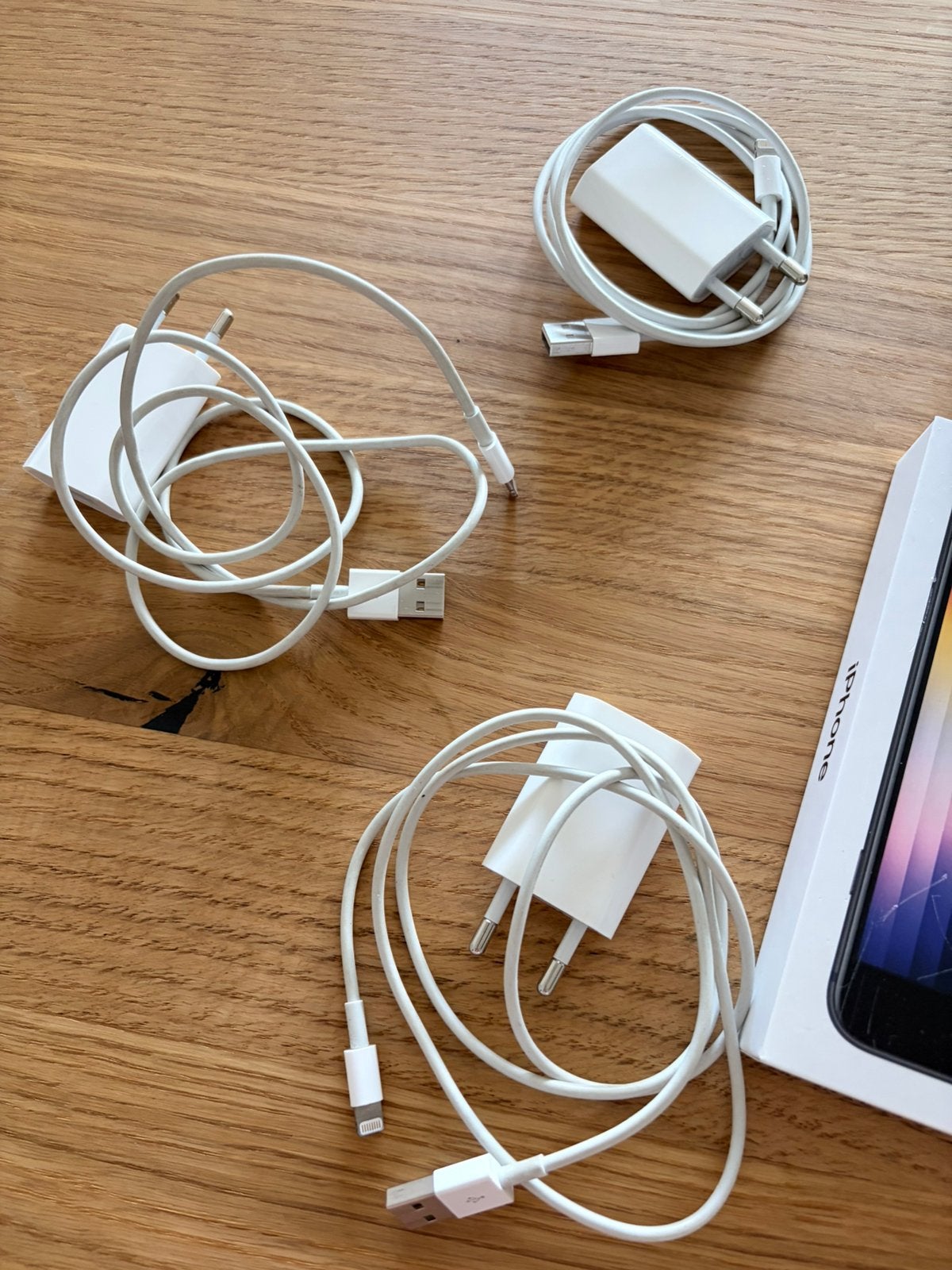 Foto 3 van Apple iPhone SE (3rd generation)