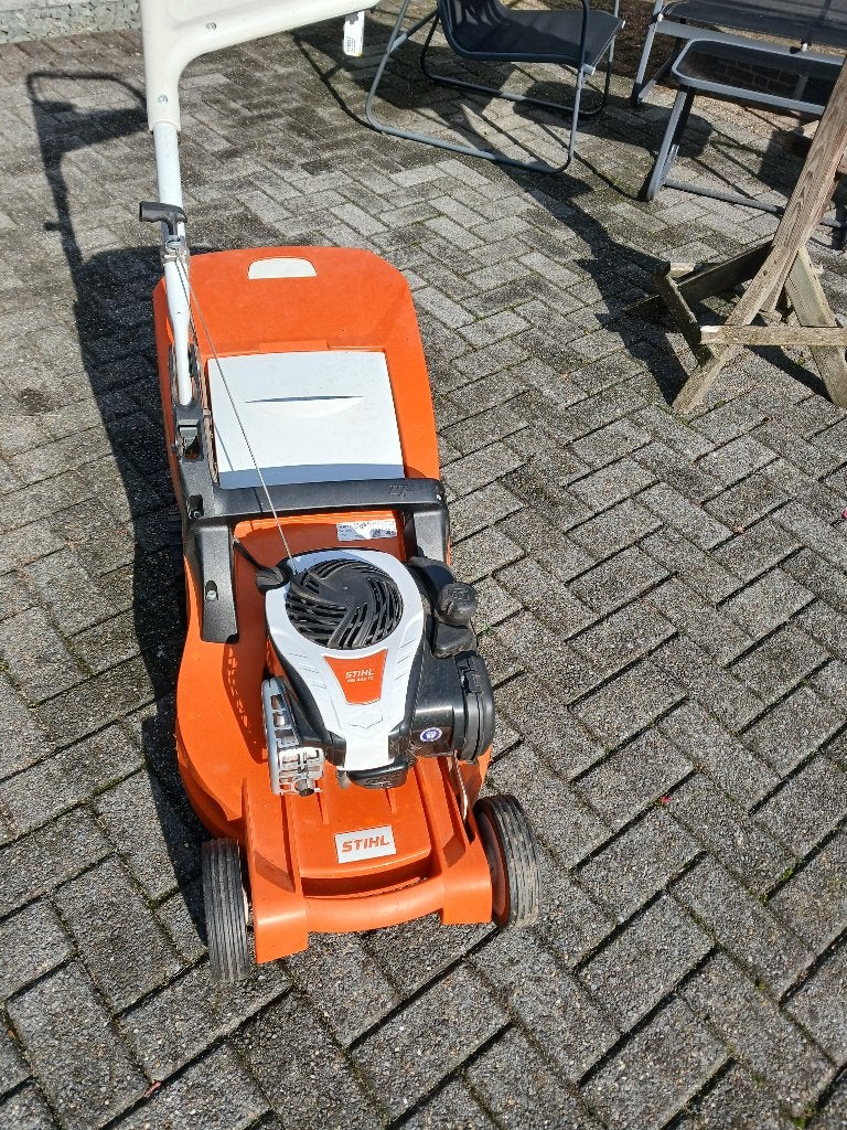 Stihl Benzine Grasmaaier - Goed Onderhouden, Tuin en Terras, Ophalen, Cirkelmaaier, Stihl, Gebruikt