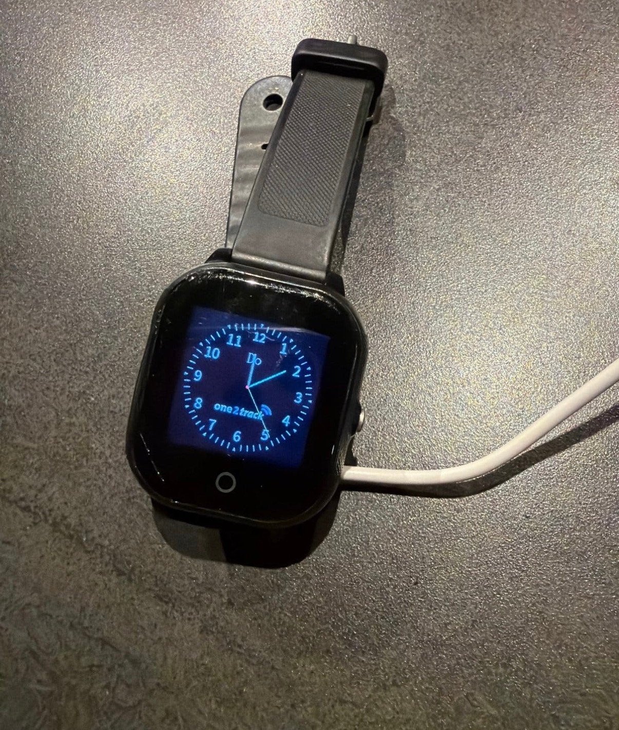 One2Track GPS Horloge Zwart - Met Simkaart, Ophalen of Verzenden, GPS, Gebruikt, Zwart