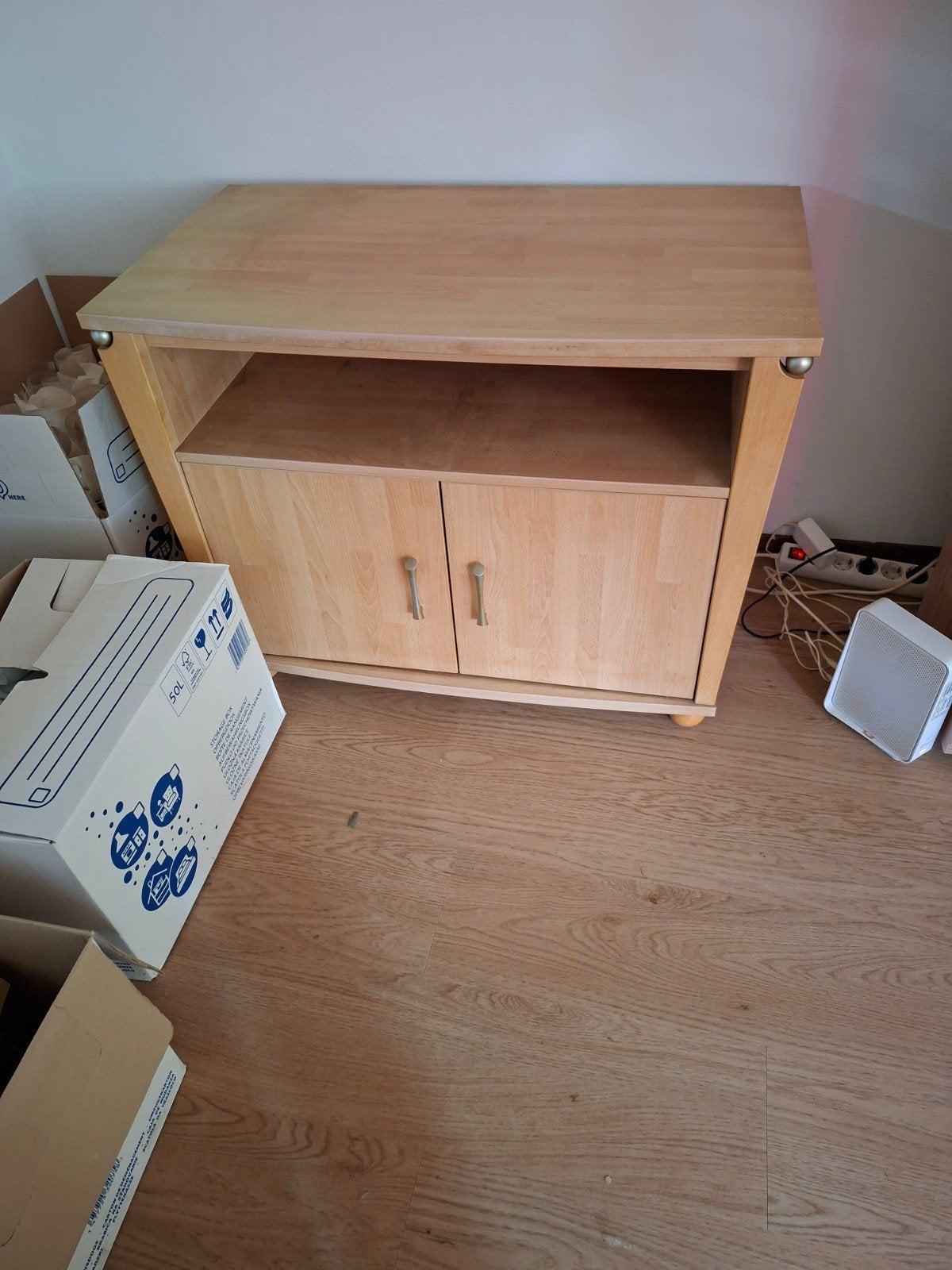 Houten TV-meubel met opbergruimte, Ophalen, Gebruikt, Modern, functioneel, 50 tot 100 cm
