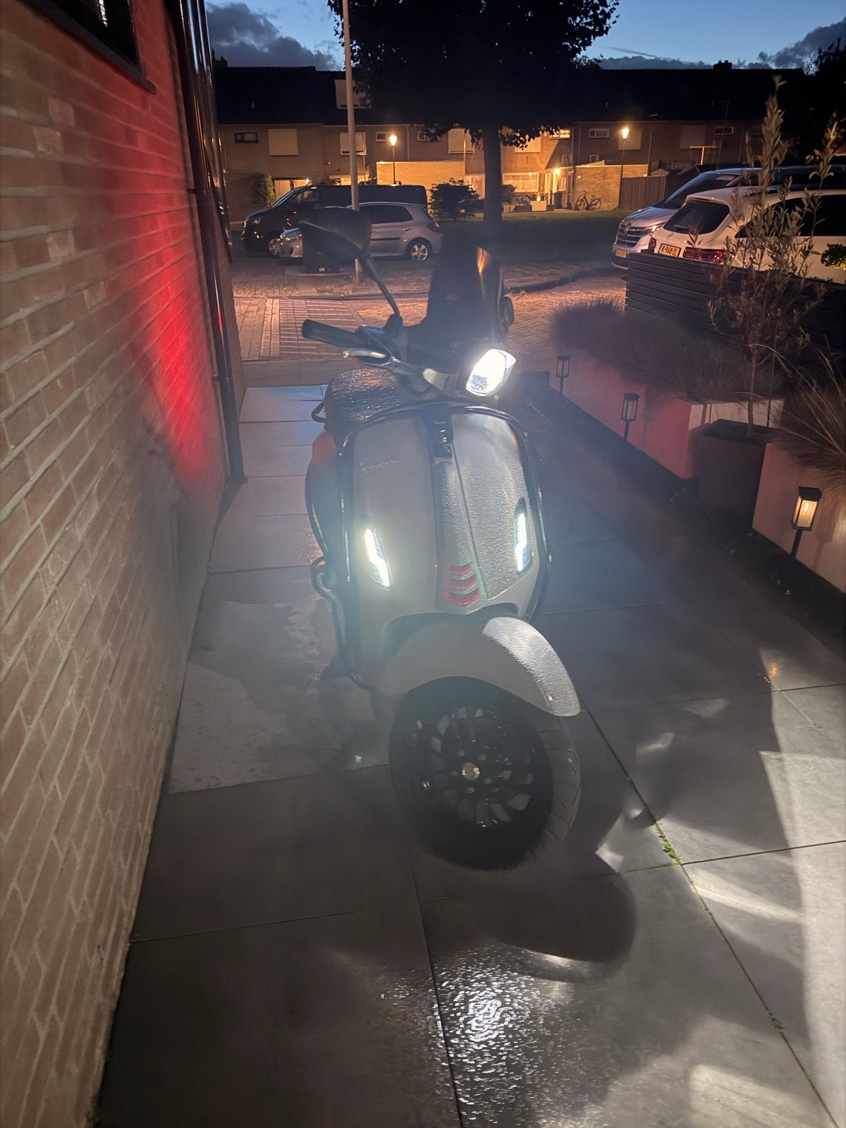 Vespa Sprint 2020 e4 / kilometerstand 9800, Ophalen, Zo goed als nieuw, Benzine, Overige modellen