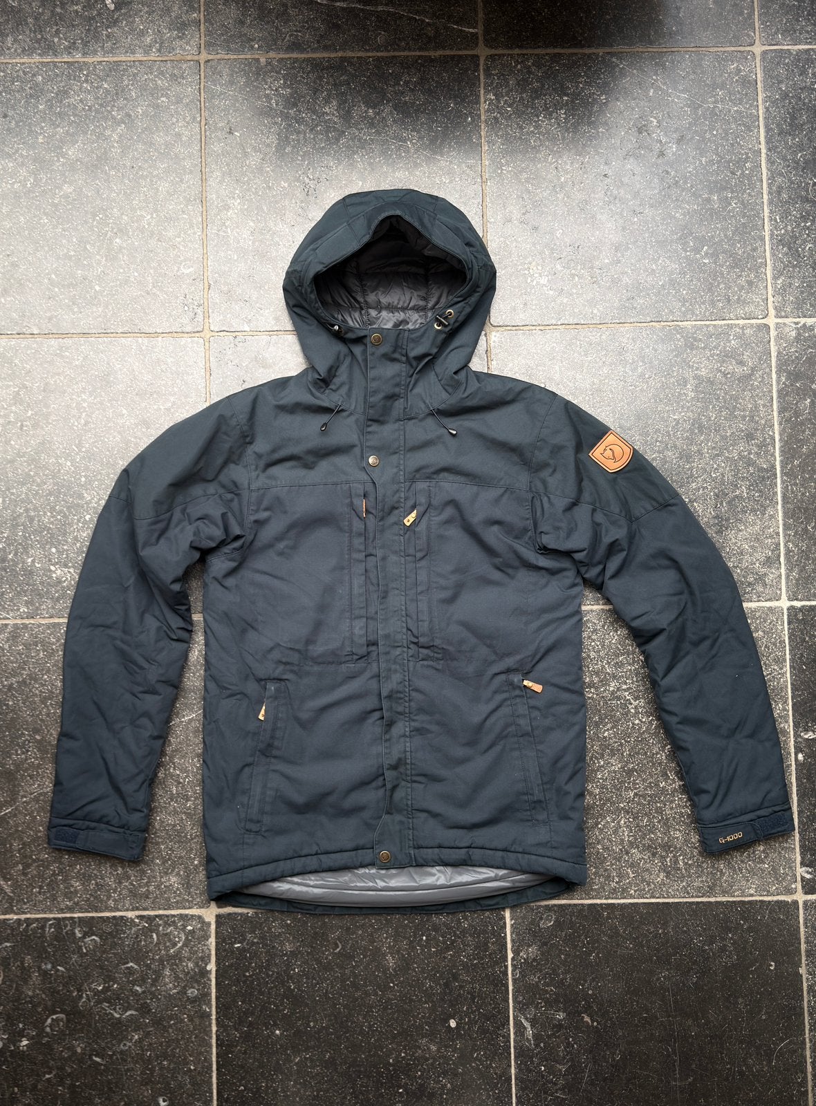 Fjällräven Skogsö Padded Jacket S – Donkerblauw – M – Nieuw, Kleding | Heren, Jassen | Zomer, Ophalen of Verzenden, Nieuw, Maat 46 (S) of kleiner