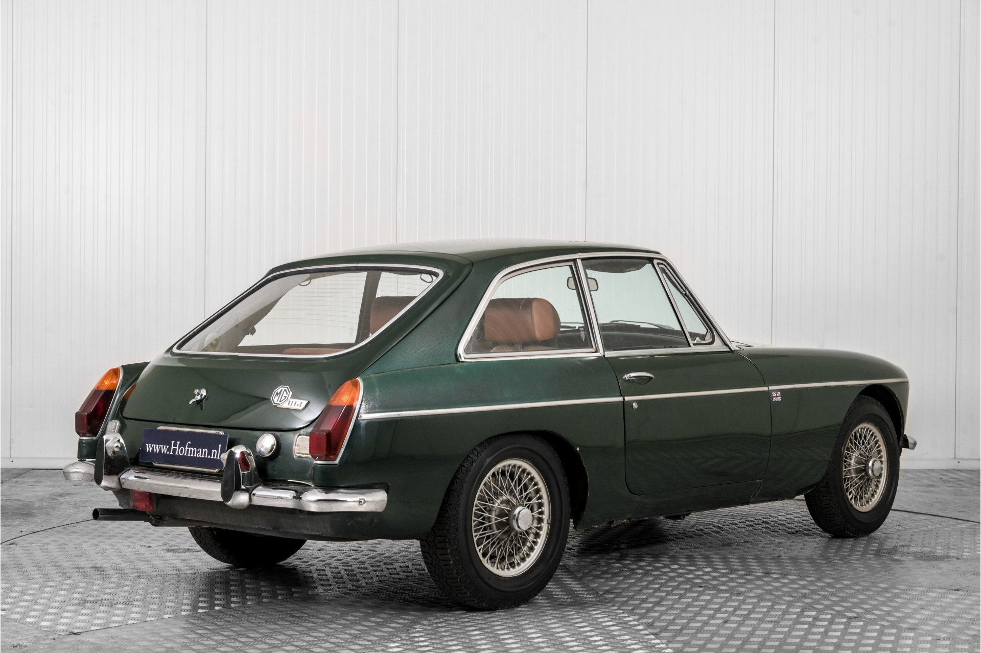 MG BGT MGBGT stalen dashbord . (bj 1973), 101 pk, Gebruikt, Overige modellen, 4 cilinders