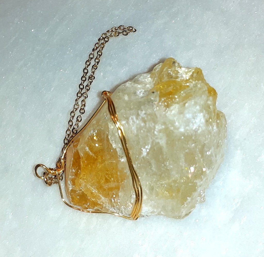 decoratie of accessoire kristal ruwe citrien hanger 2, Ophalen of Verzenden, Mineraal