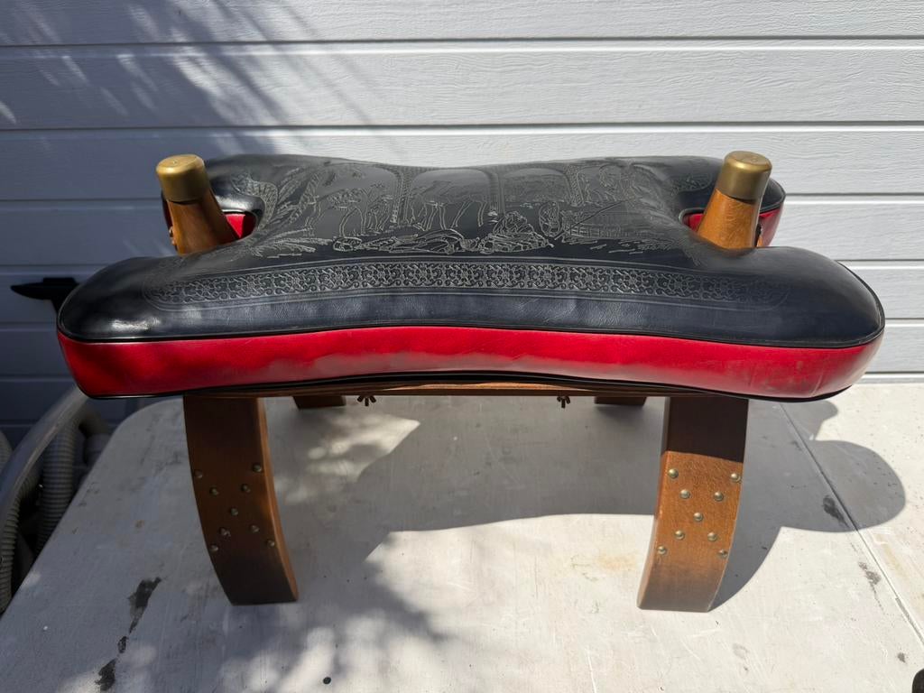 Kamelen kruk kamelen zadel vintage, Minder dan 50 cm, Leer, Ophalen of Verzenden, Zo goed als nieuw