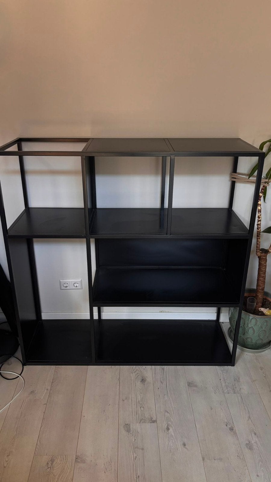 Zwarte vakkenkast 128x44x128 cm, Ophalen, Met plank(en), Gebruikt, 100 tot 150 cm