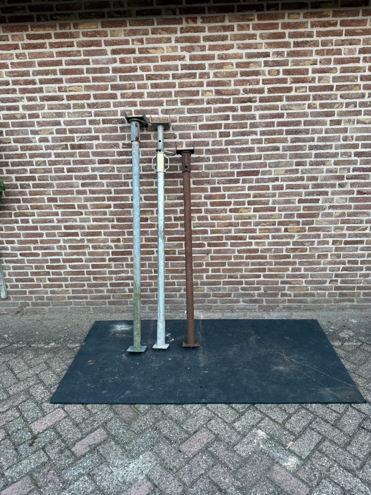 Bouw stempel, Ophalen, Gebruikt, Minder dan 2 meter