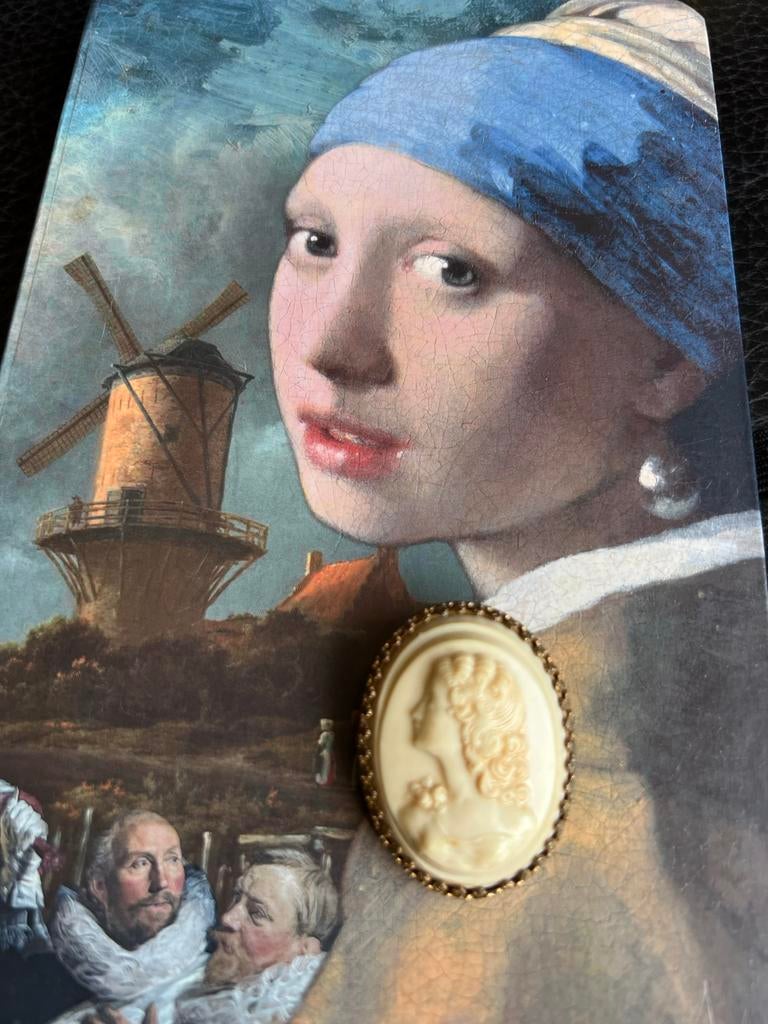 Cameo broche, Amerikaanse vintage, celluloid, Overige materialen, 4 tot 7 cm, Gebruikt, Verzenden