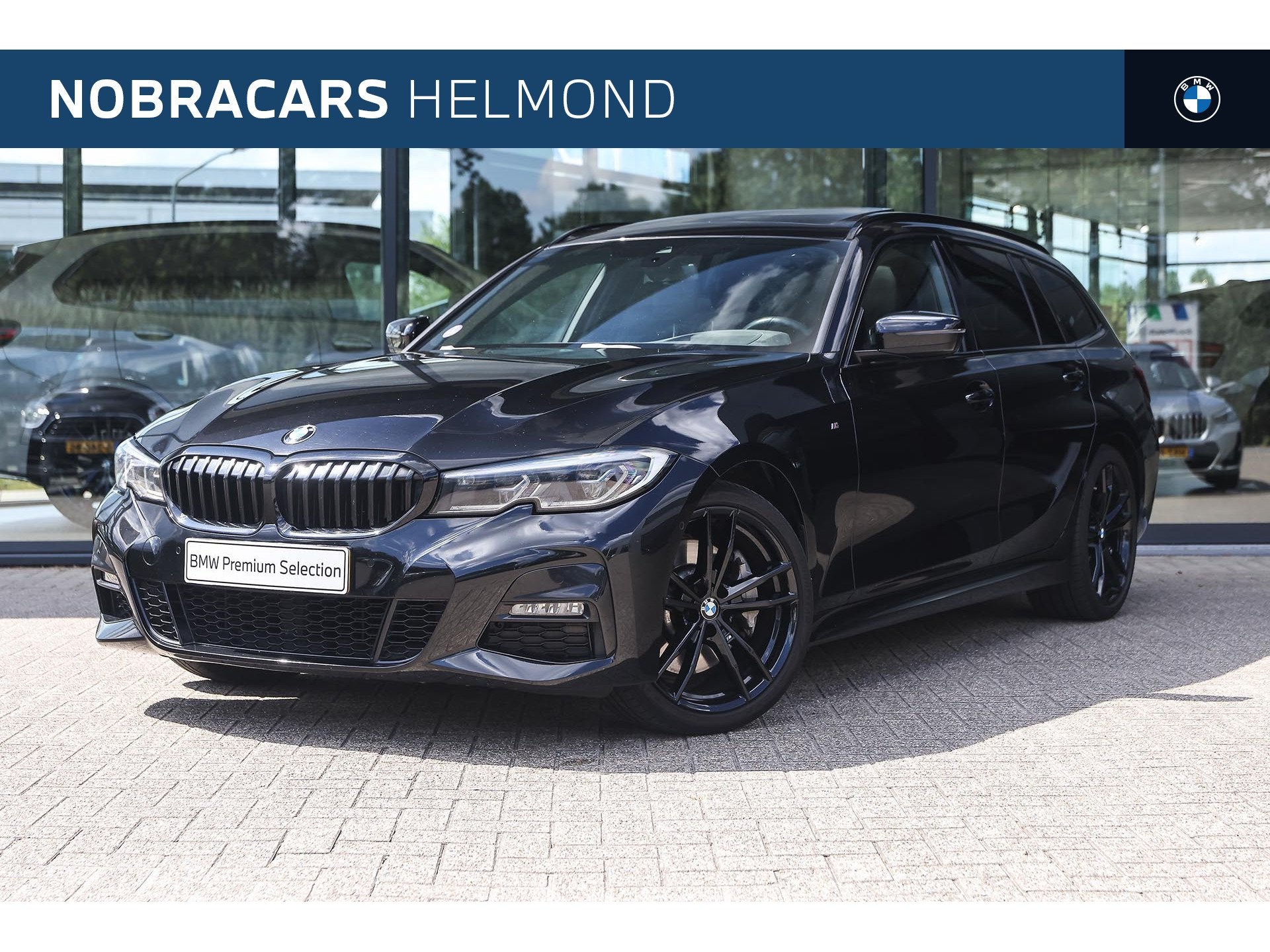 BMW 3 Serie Touring 330i xDrive M Sport Automaat / Panoramad, Auto's, BMW, 1998 cc, 4 cilinders, Zwart, Vierwielaandrijving