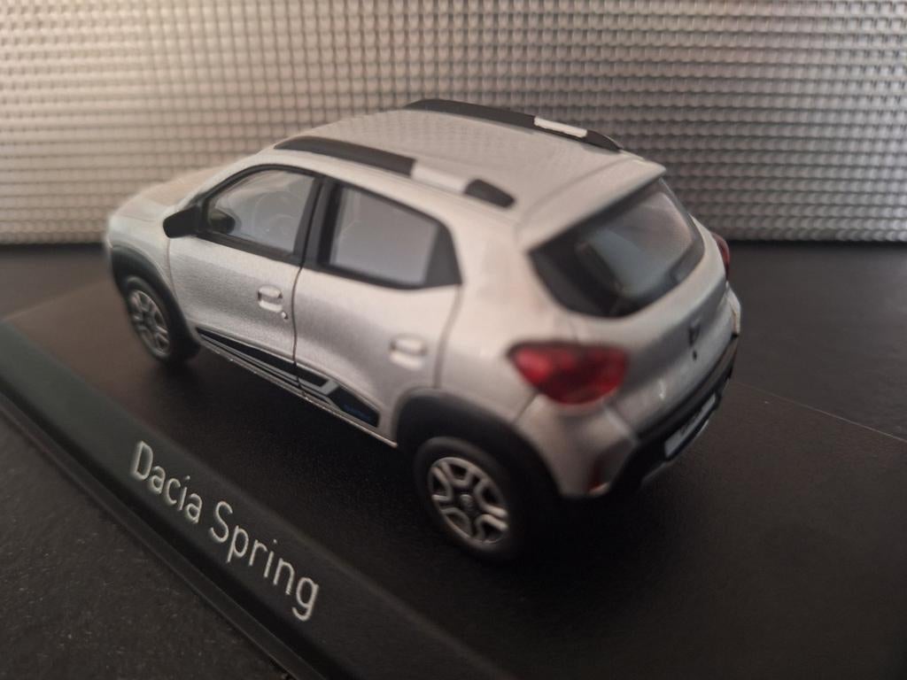 Dacia Spring Comfort 2022 Schaal 1:43, Auto, Norev, Ophalen of Verzenden, Norev