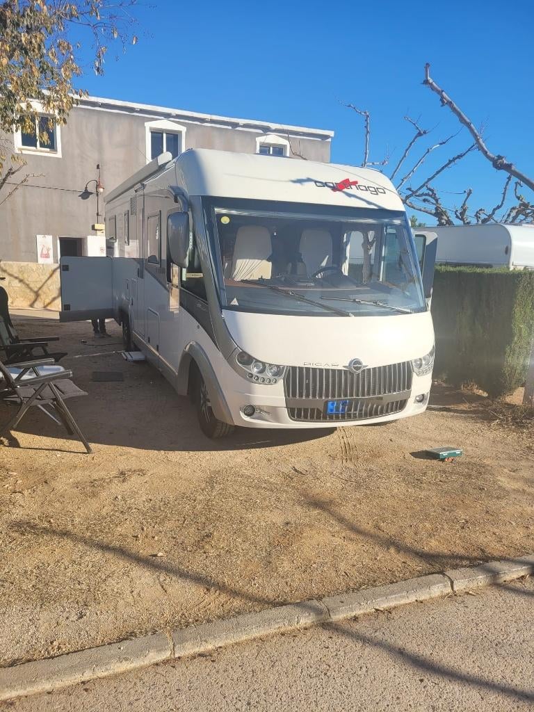 Charthago Chic c-line 6.2 XL QB C-Rijbewijs, Caravans en Kamperen, Campers, Fiat, Gaslek-detector, Diesel, Carthago