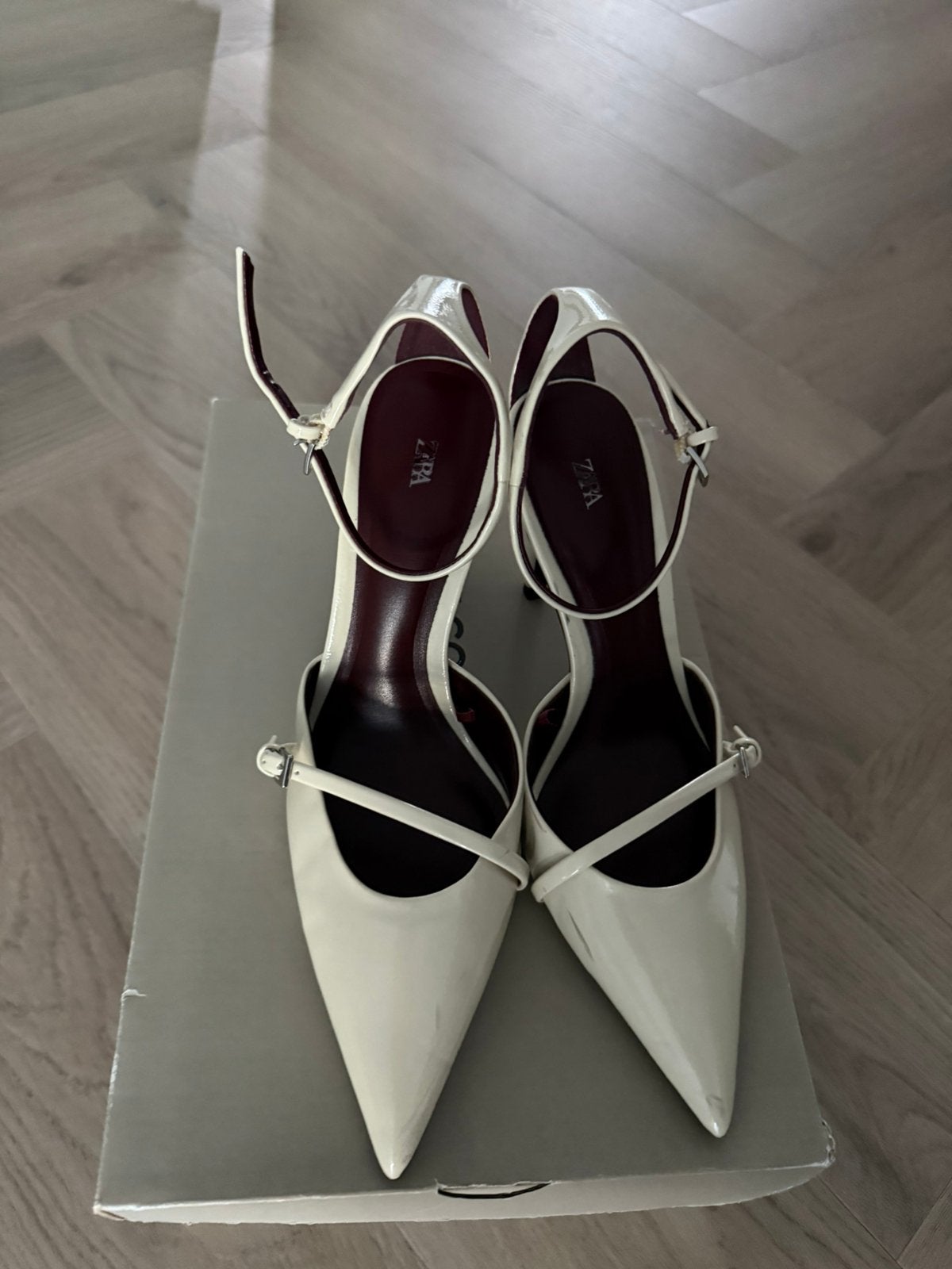 Hoge hakken pumps maat 38(high heels,stiletto’s,naaldhakken), Pumps, Wit, Ophalen of Verzenden, Zo goed als nieuw