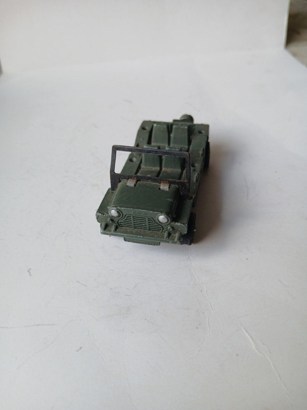 Austin Mini Moke.  Dinky toys,  opknapper, Ophalen of Verzenden, Gebruikt, Auto, Dinky Toys