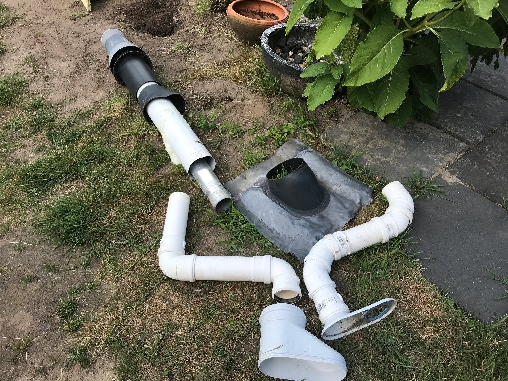Dakdoorvoer cv ketel, Ophalen, Gebruikt, Minder dan 2 meter, 80 mm of meer