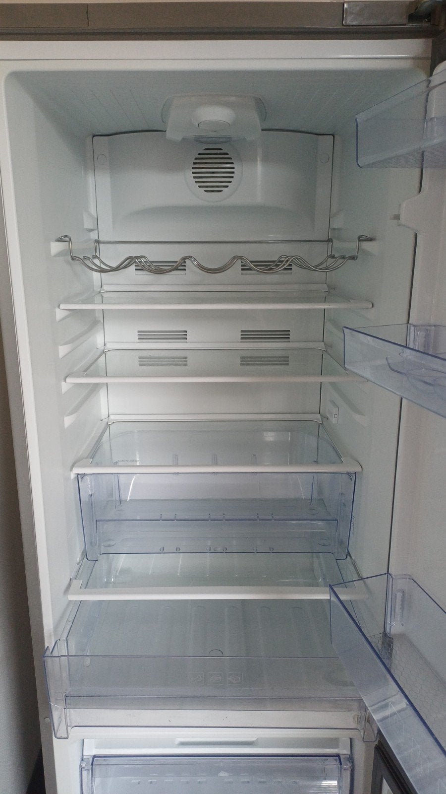 Foto 5 van Beko Selective Koel-vriescombinatie