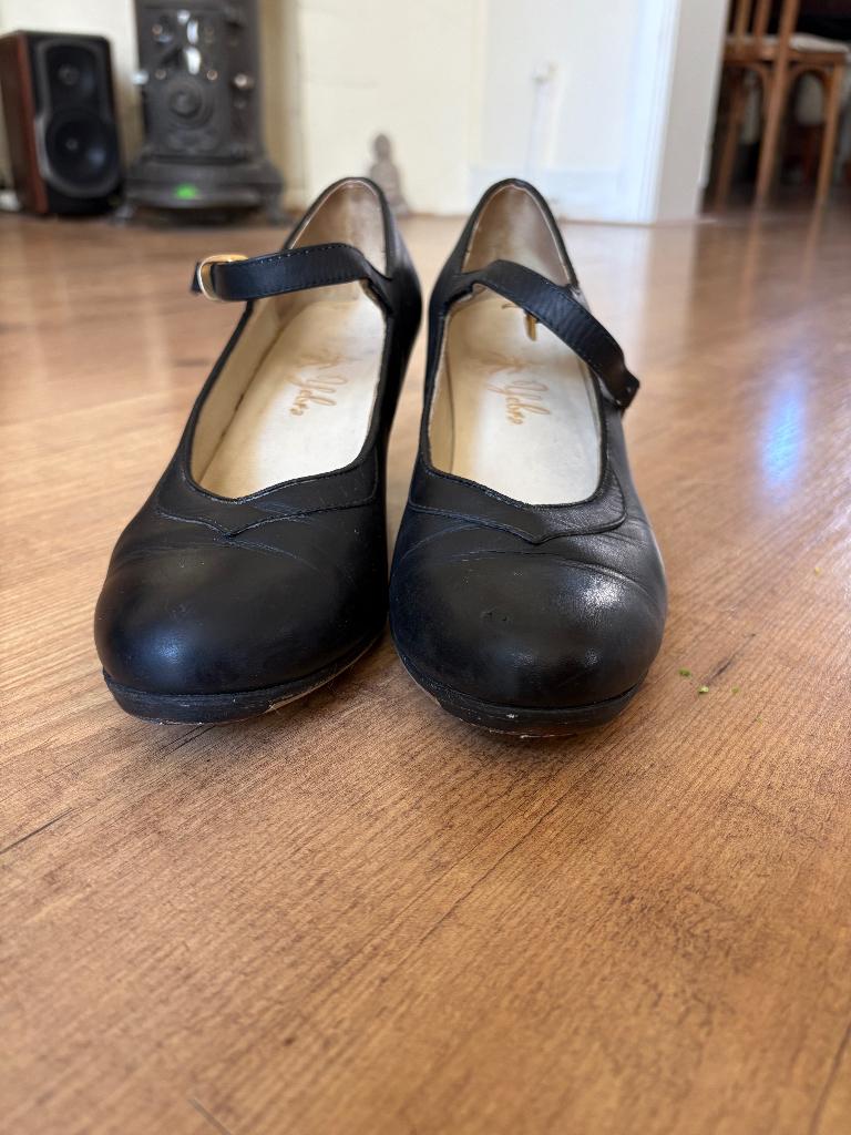 flamenco schoenen,  yebra, 38,5, Ophalen of Verzenden, Gebruikt, Schoenen