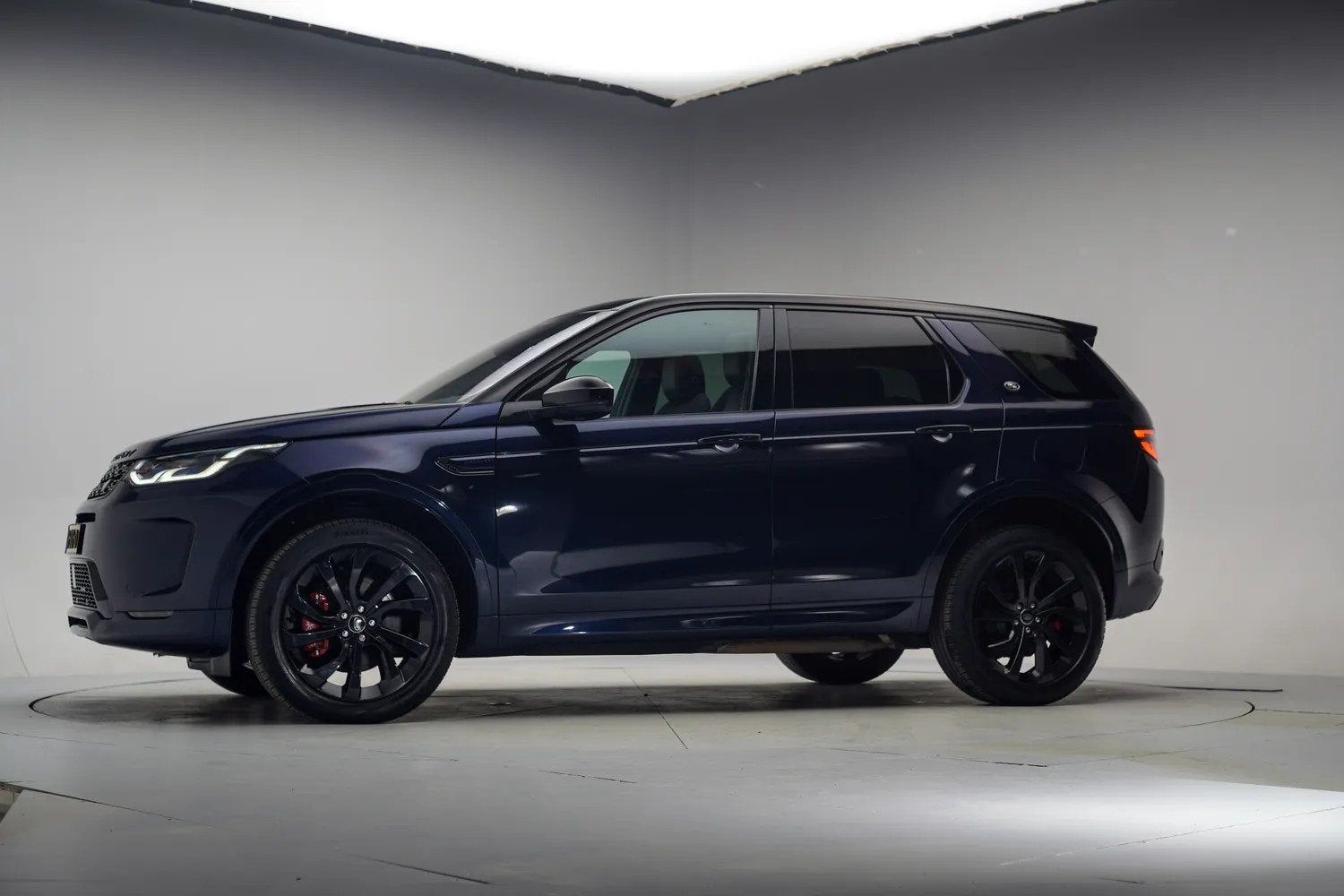 Land Rover Discovery Sport P300e PHEV AWD R-Dynamic SE [ Pan, Auto's, Blauw, Discovery Sport, Leder, Bedrijf