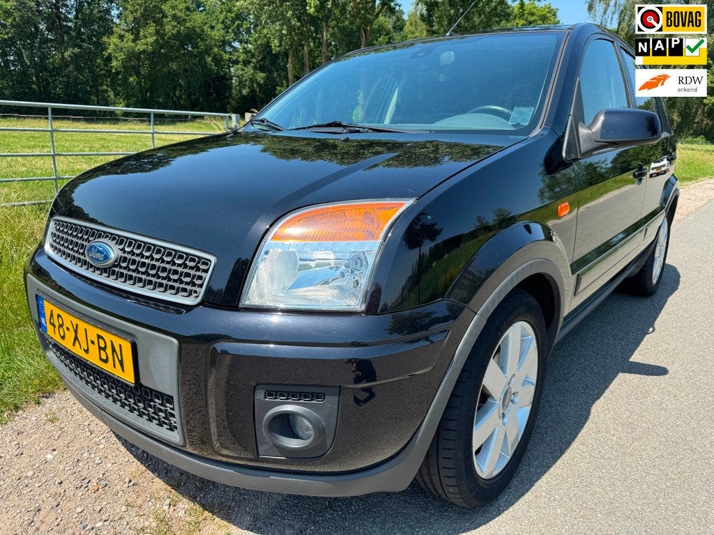 Ford Fusion 1.4-16V Futura met airco en trekhaak, Auto's, Ford, Voorwielaandrijving, Gebruikt, Origineel Nederlands, Bedrijf