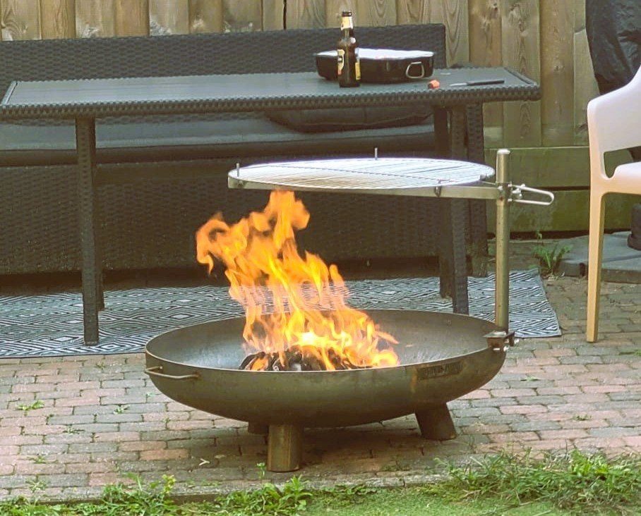 Verstelbaar RVS BBQ Rooster (Ø 60 cm) – Slechts 2x gebruikt!, Ophalen, Zo goed als nieuw