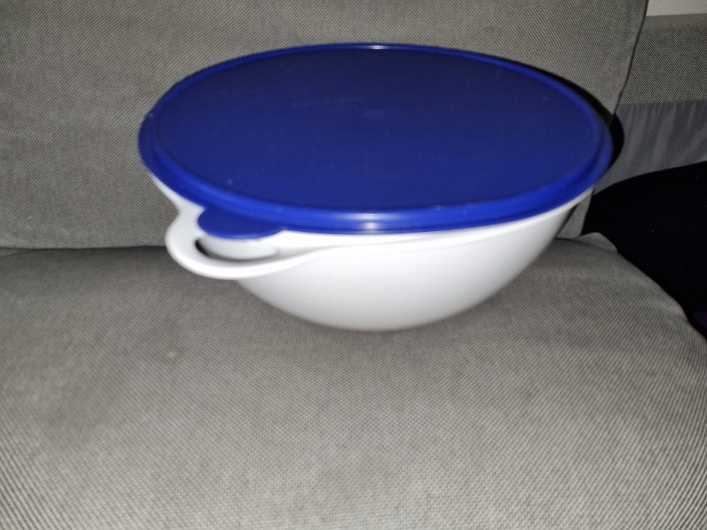 Tupperware mengkom 7,5 Liter, Huis en Inrichting, Gebruikt, Lekvrij, Paars, Ophalen of Verzenden
