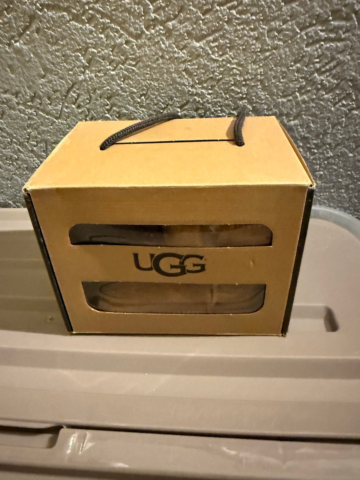 Nieuwe UGG Ierin babyslofjes maat 18, Ophalen of Verzenden, Nieuw, Jongetje of Meisje, Slofjes