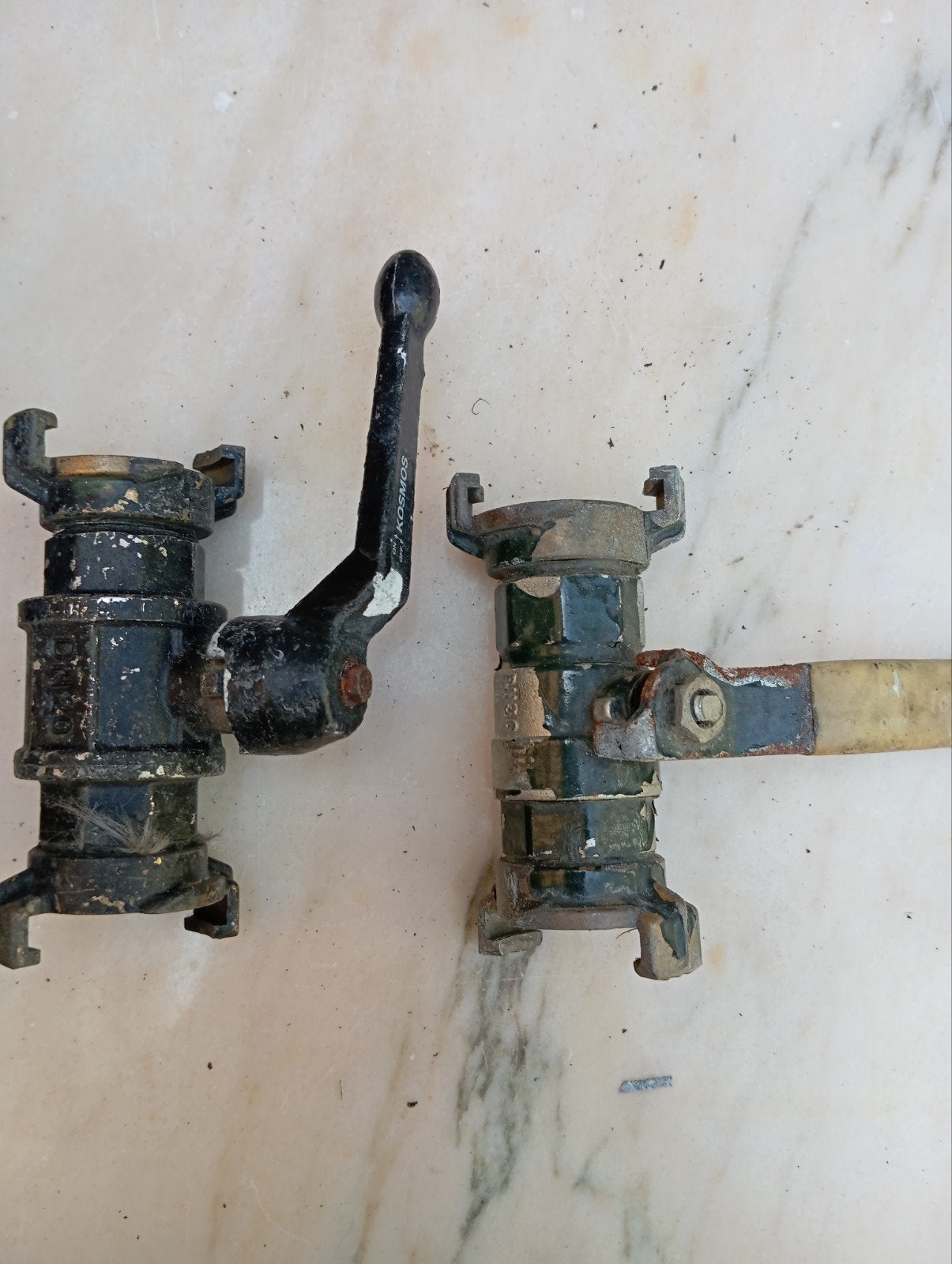 2 afsluiters 3/4, Ophalen of Verzenden