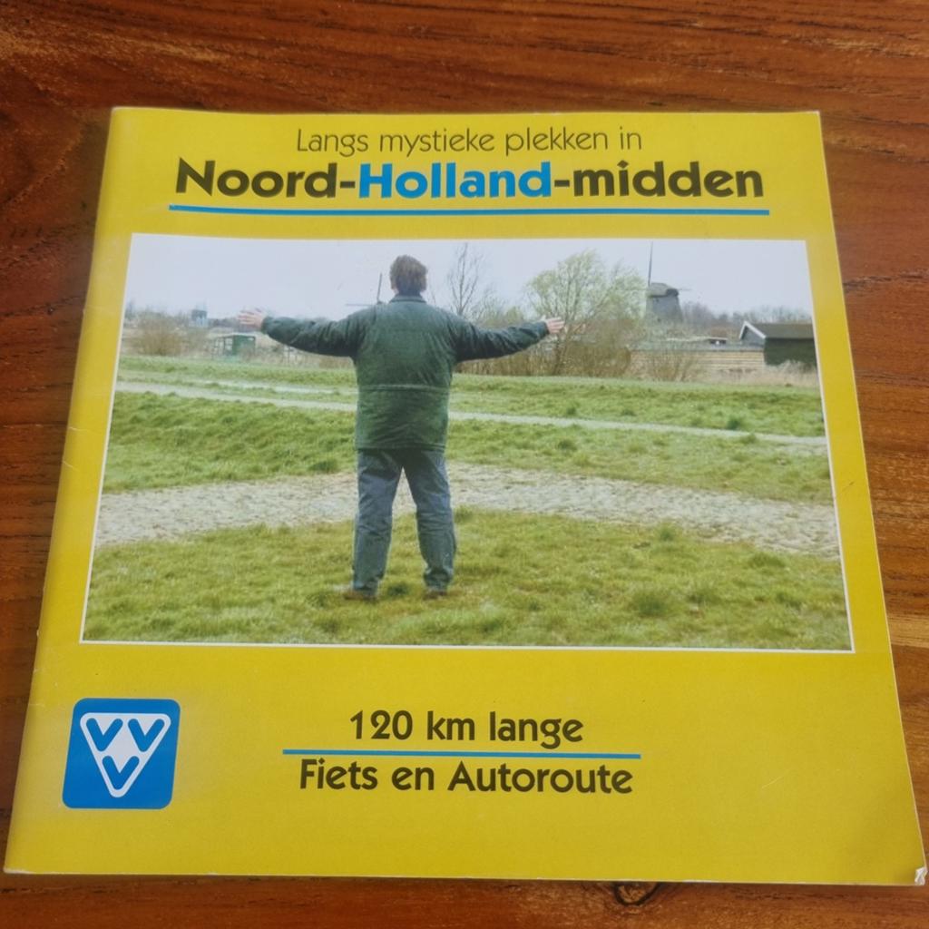 Langs mystieke plekken in noord holland, Ophalen of Verzenden, Zo goed als nieuw