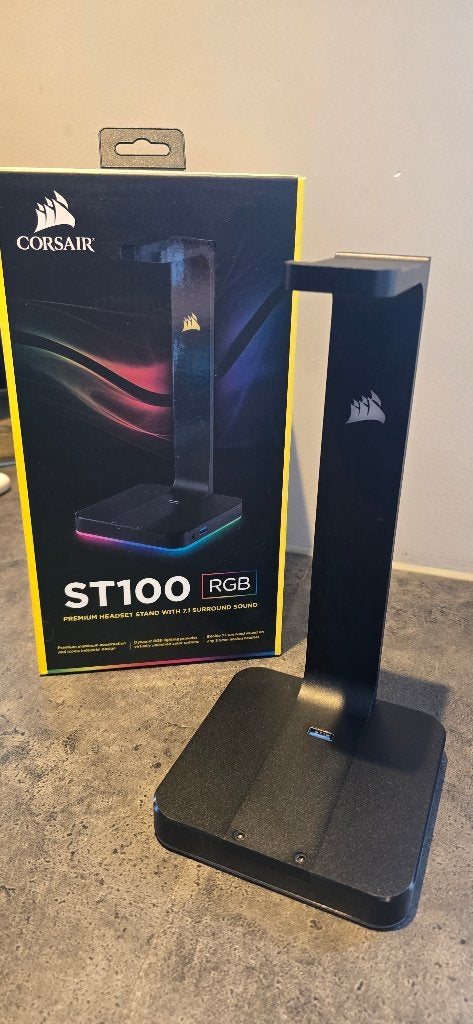 Corsair ST100 headset stand, Computers en Software, Headsets, Zo goed als nieuw, Bedraad, Ophalen of Verzenden