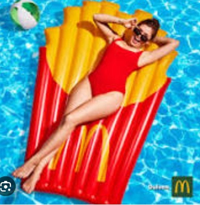 Luchtbed Franse friet. Mc.Donalds's, Ophalen of Verzenden