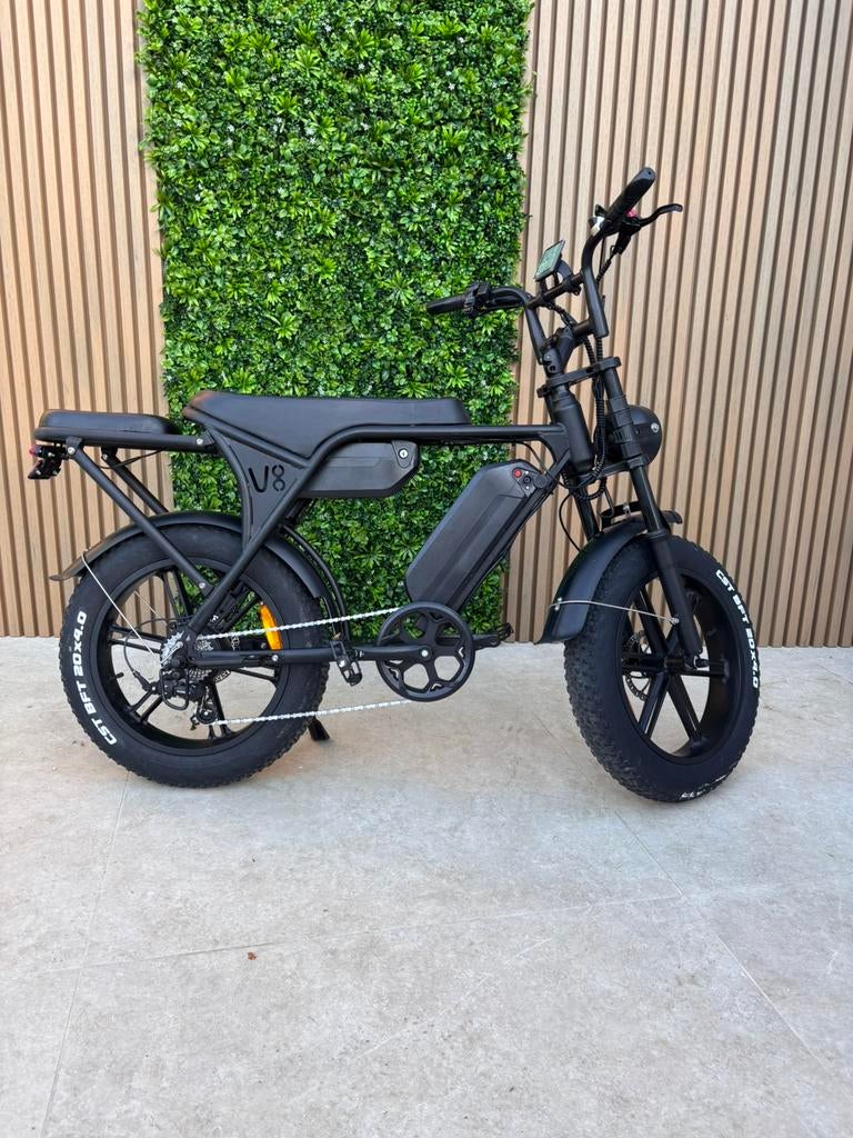 V8 Fatbike E-bike - Krachtige 250W motor ZGAN 128 km, Fietsen en Brommers, Elektrische fietsen, Zo goed als nieuw, Minder dan 47 cm