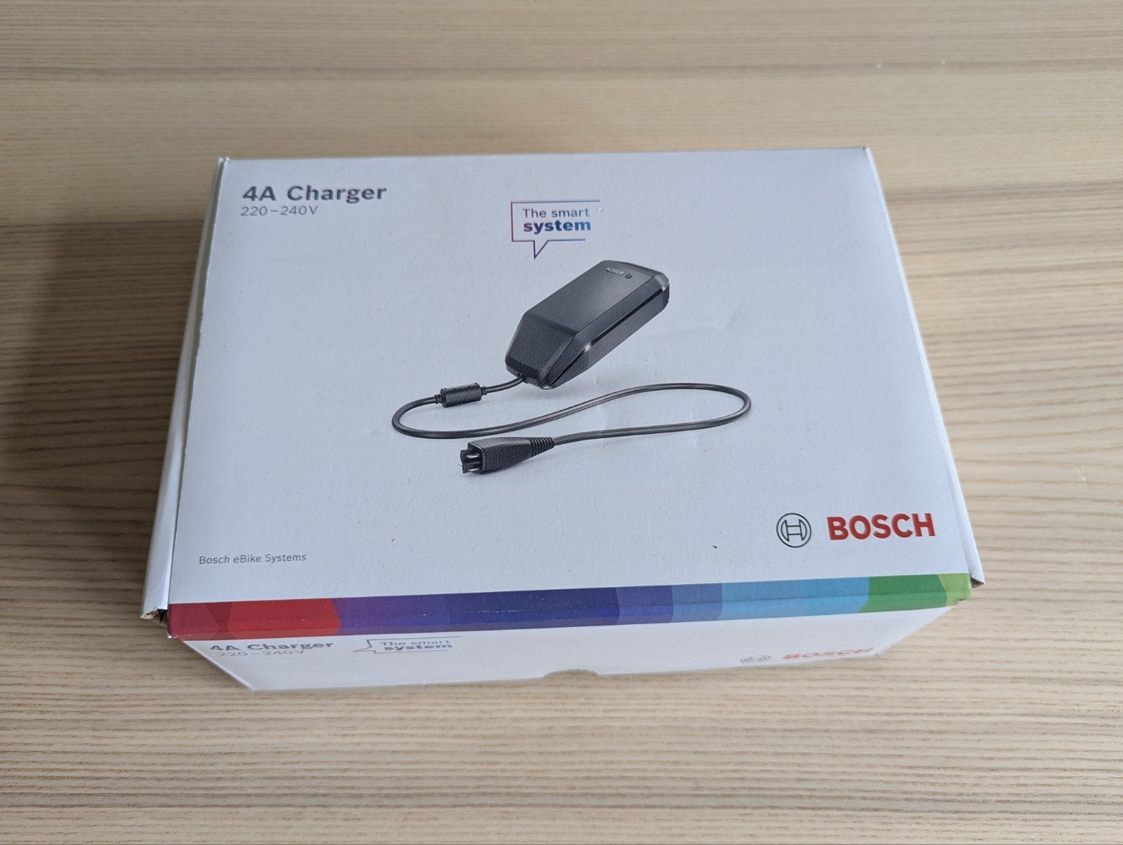 Bosch 4A oplader, Ophalen of Verzenden, Nieuw