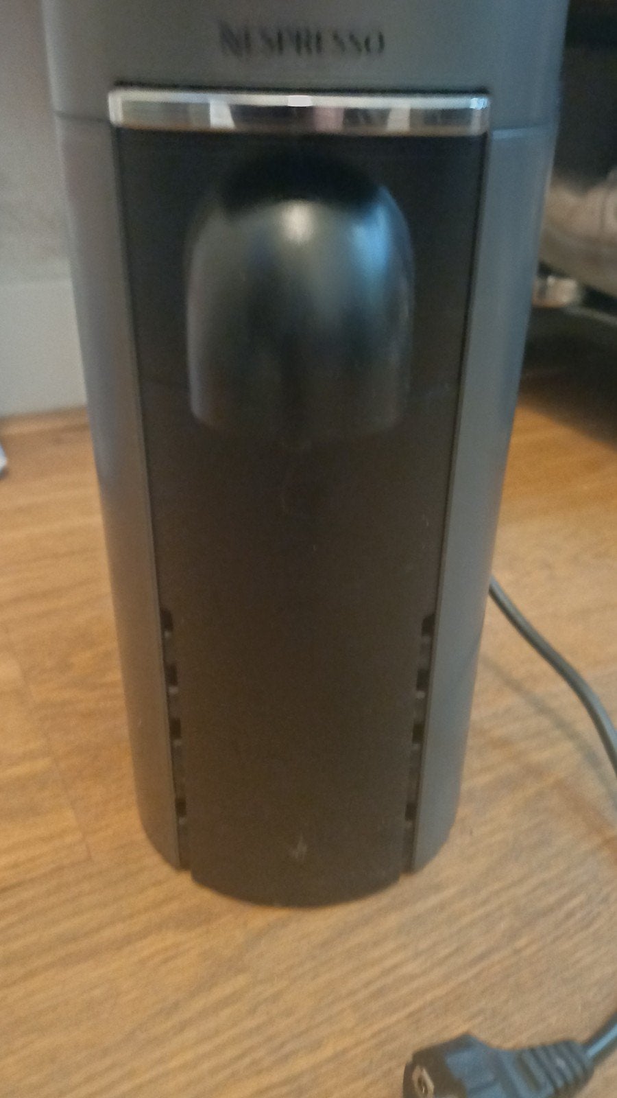 Nespresso Vertuo Koffiemachine - Zo goed als nieuw, Ophalen, Gebruikt, Koffiemachine, 1 kopje