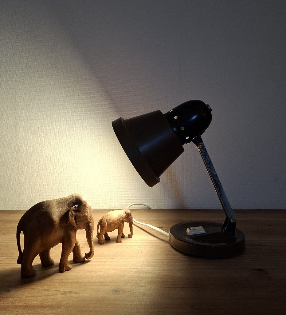 Vintage bedlampje  wand- of tafellampje. Jaren 50/60., Gebruikt, Minder dan 45 cm, Metaal of Aluminium, Ophalen of Verzenden