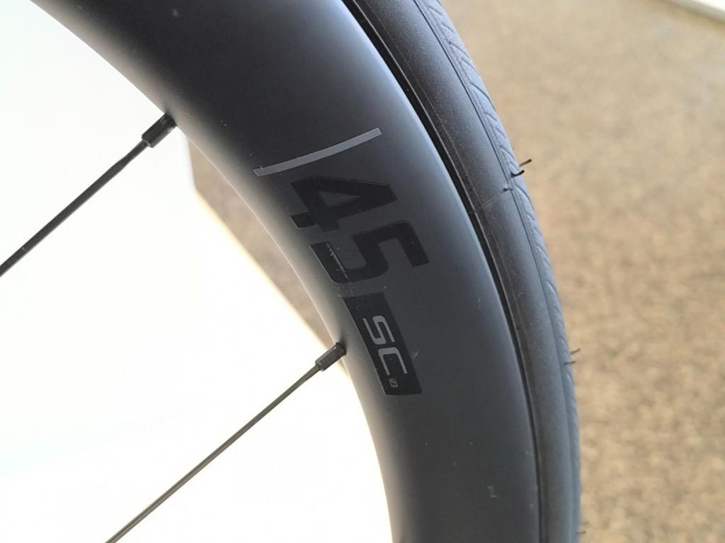 Colnago V4 - 105 R7170 Di2 - VISION SC 45 ITW VDWH 51cm 2026, Overige merken, -, - 0
-, NL, Nieuw