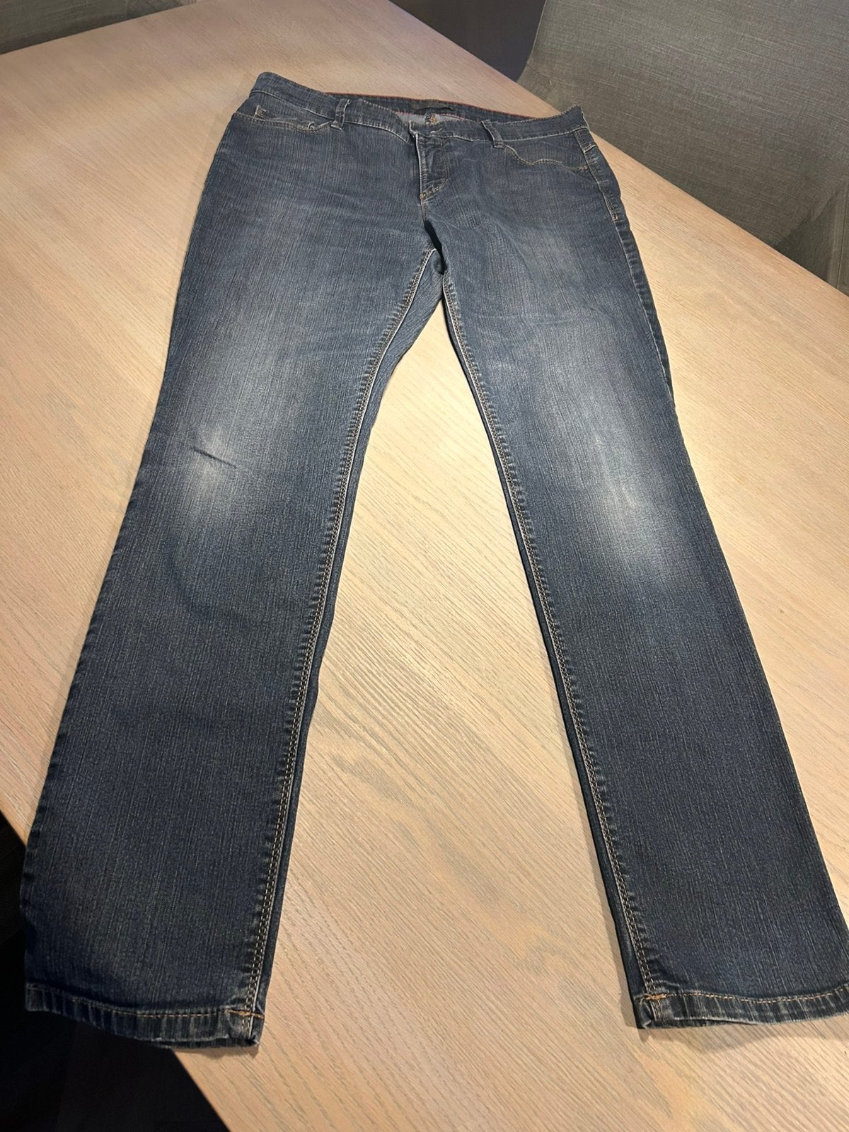 Spijkerbroek maat 40 lengte 32 MAC, Ophalen of Verzenden, Zo goed als nieuw, Blauw, W30 - W32 (confectie 38/40)