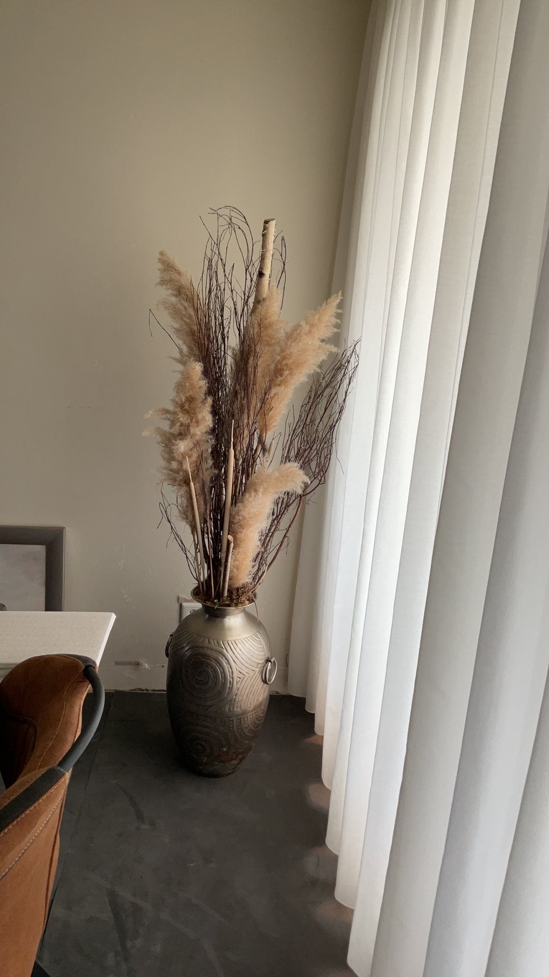 Opgemaakte vazen en 2 kippen, Huis en Inrichting, Woonaccessoires | Droogbloemen, Ophalen, Zo goed als nieuw