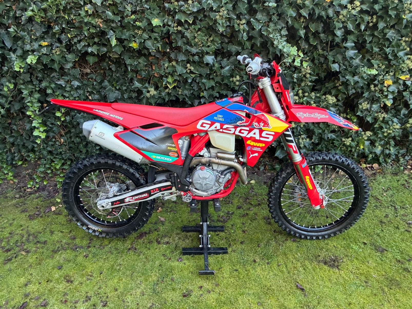 GasGas EC 350 F 2024 met kenteken 131 uur, Fietsen en Brommers, Ophalen, Zo goed als nieuw, Overige merken
