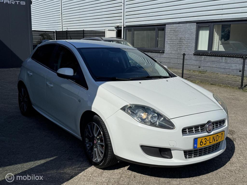 Fiat Bravo 1.4 Dynamic - Airco - Elektra Pakket -, Voorwielaandrijving, Euro 5, 15 km/l, Gebruikt
