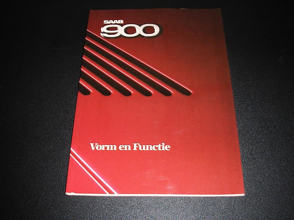 Saab 900, vorm en functie, 1987, Boeken, Ophalen of Verzenden, Zo goed als nieuw, Overige merken