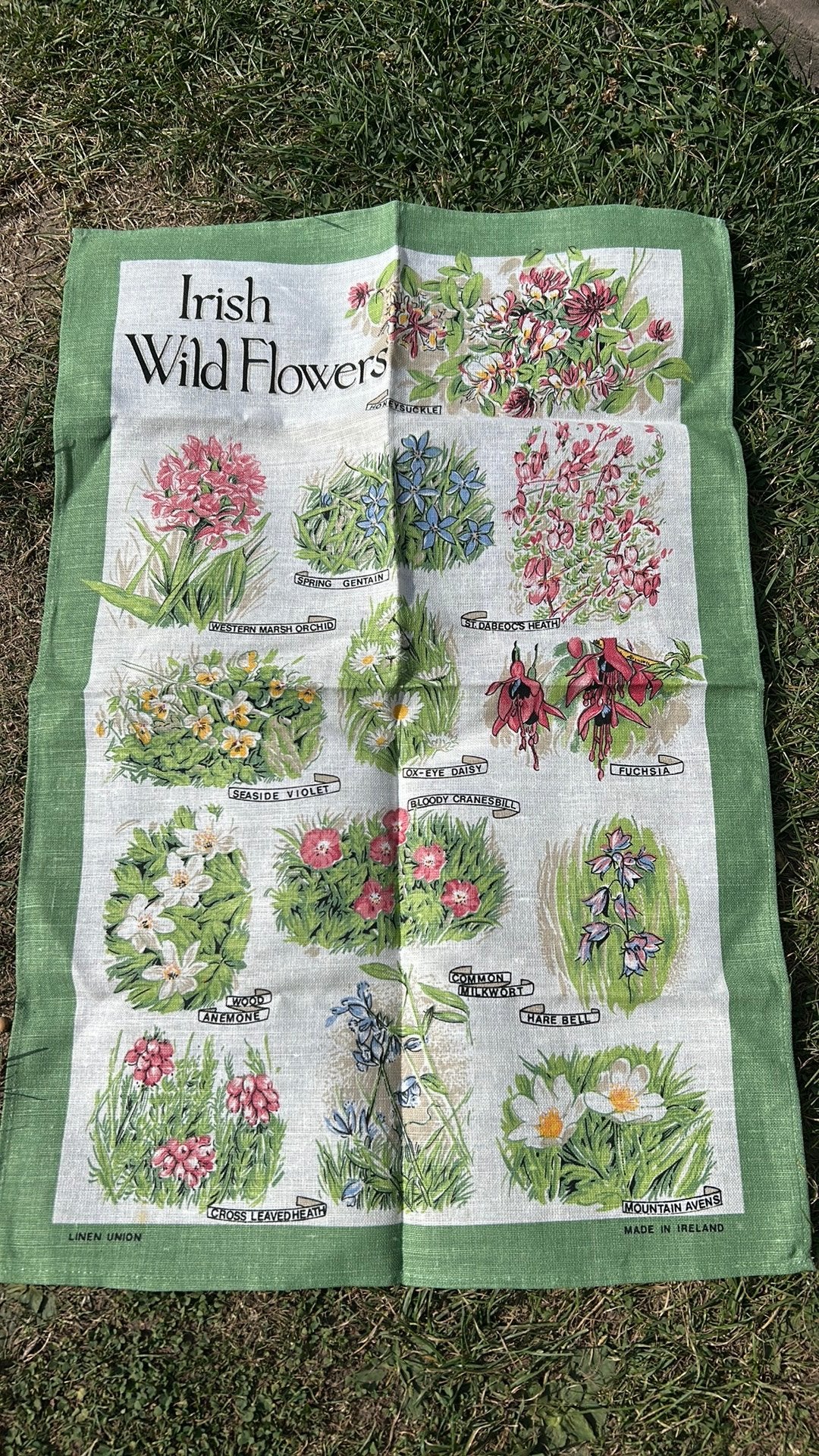 Vintage Irish linen linnen theedoek Wildflowers, Ophalen of Verzenden, Zo goed als nieuw