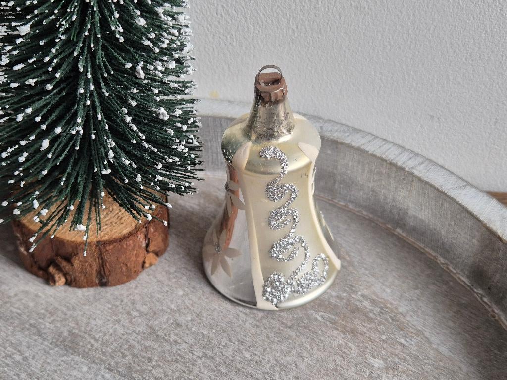 Vintage kerstbal klokje zilver met bloemen 442, *, Gebruikt, *, Ophalen of Verzenden