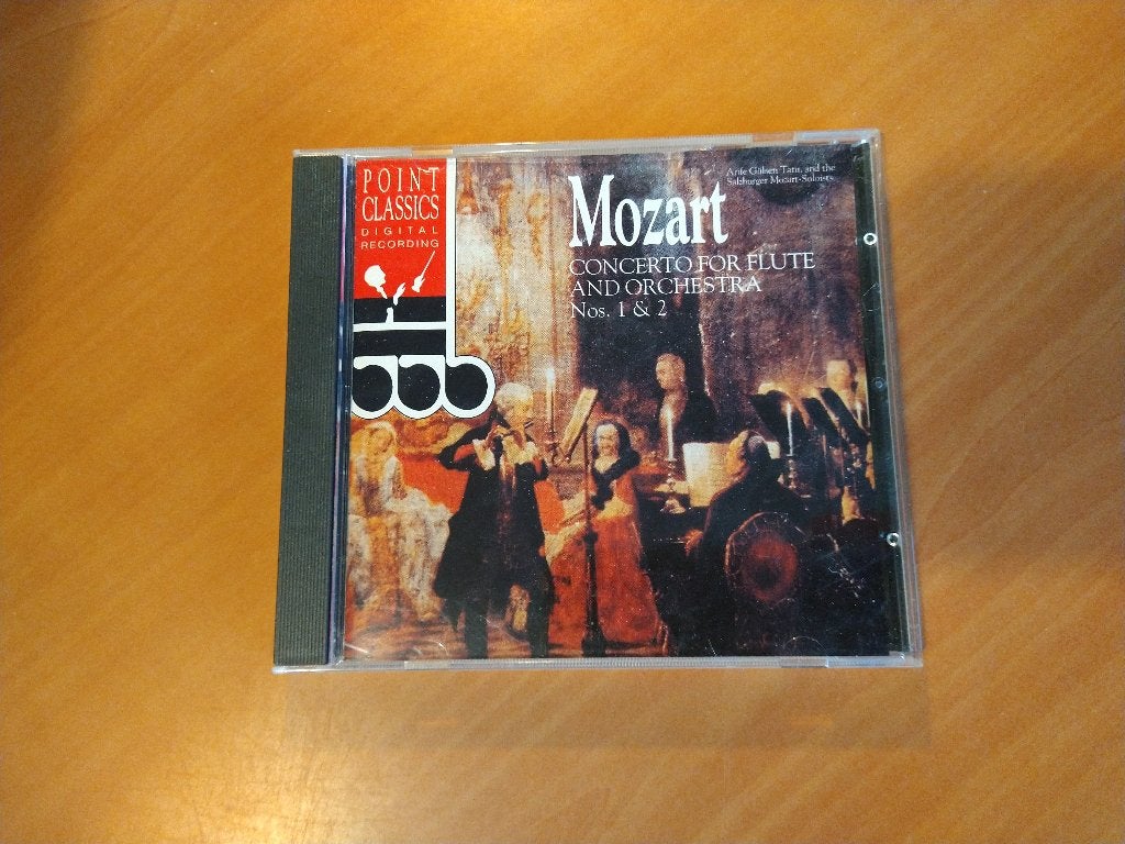 CD Concerto For Flute And Orchestra No. 1 & 2, Ophalen of Verzenden, Modernisme tot heden, Zo goed als nieuw, Orkest of Ballet