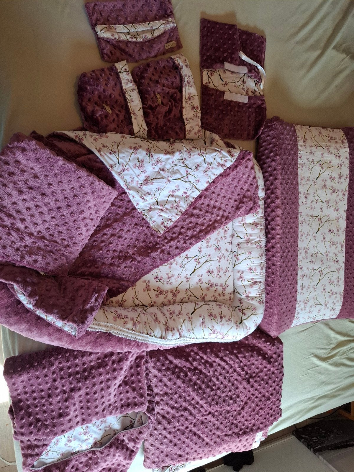 Complete babyuitzet set voor meisje - Roze met bloemenprint, Ophalen of Verzenden