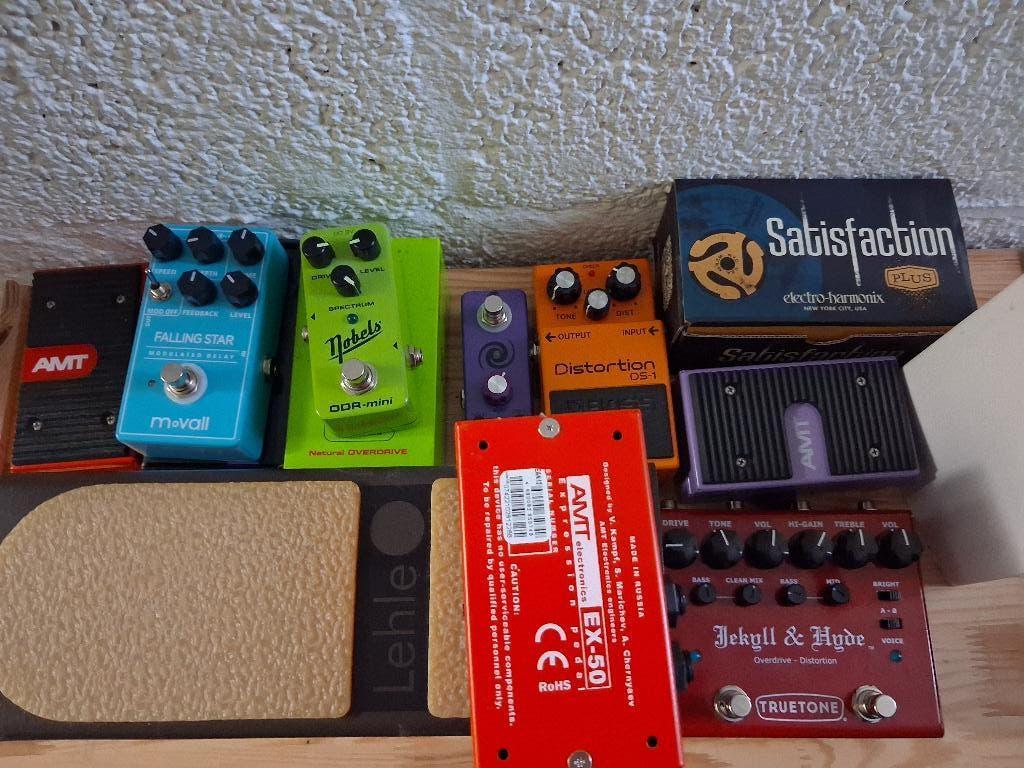 Diverse pedalen te koop/ruil, Muziek en Instrumenten, Ophalen of Verzenden, Gebruikt, Delay of Echo