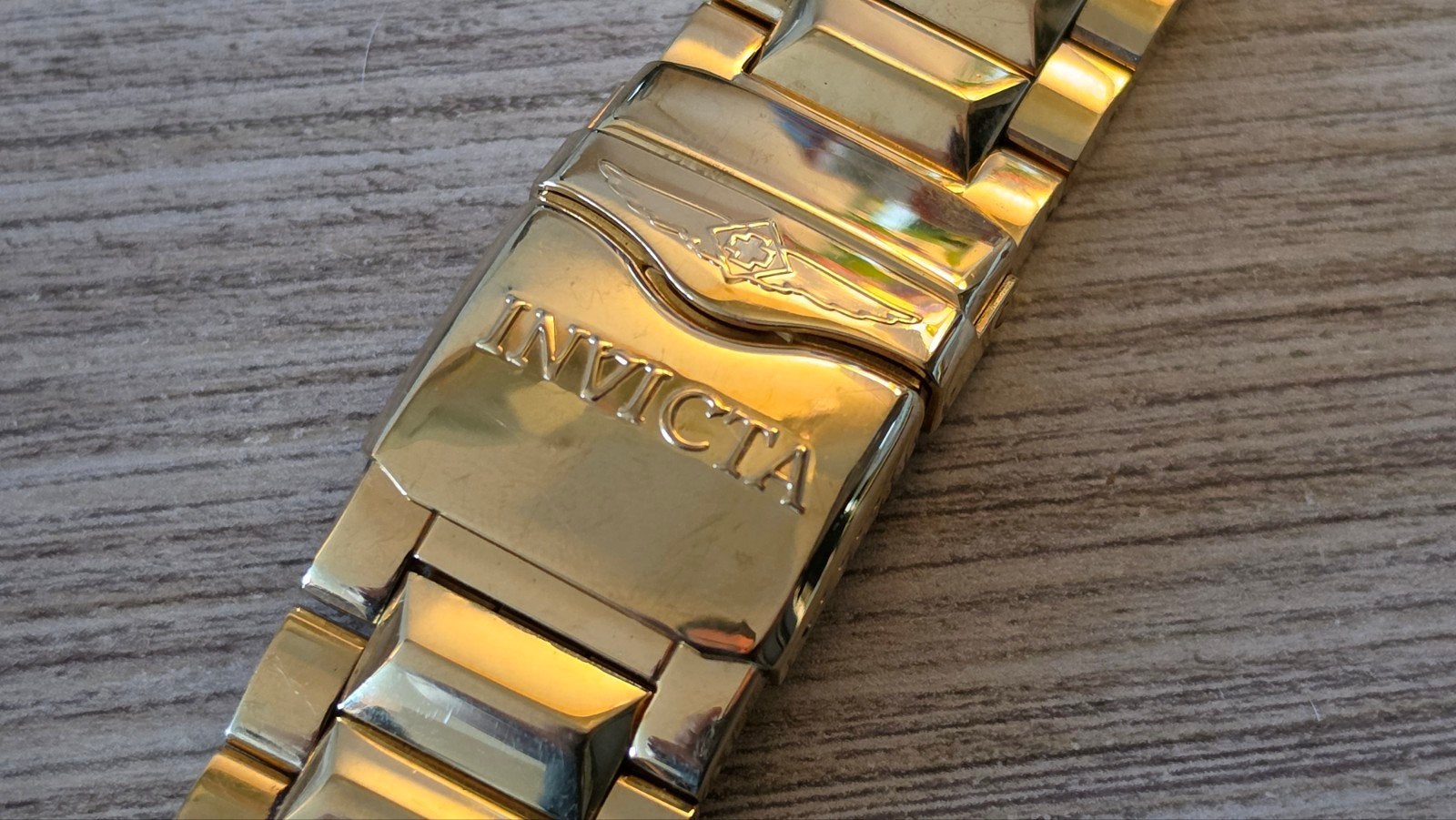 Invicta Excursion Goudkleurige Stalen Horlogeband, Overige merken, Staal, Gebruikt, Staal
