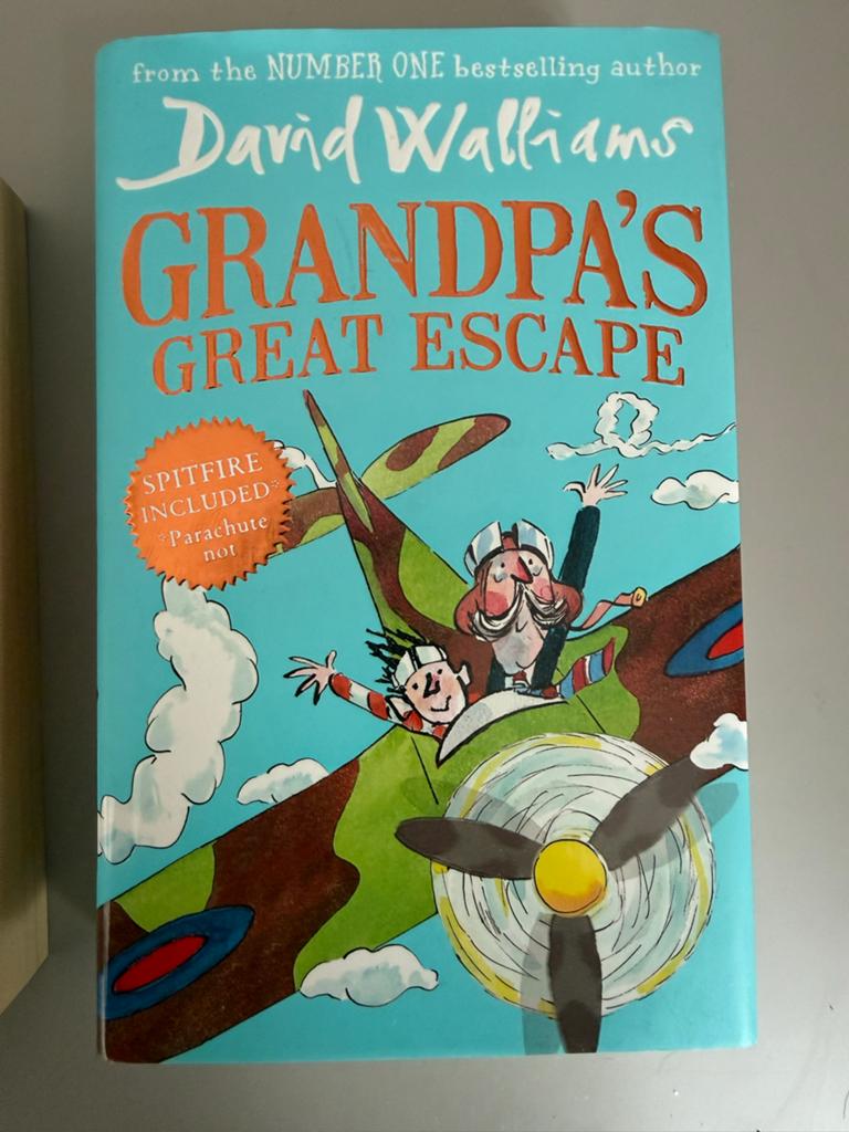 Grandpa's Great Escape - David Walliams (Engels) hard cover, Boeken, Kinderboeken | Jeugd | 10 tot 12 jaar, Ophalen of Verzenden