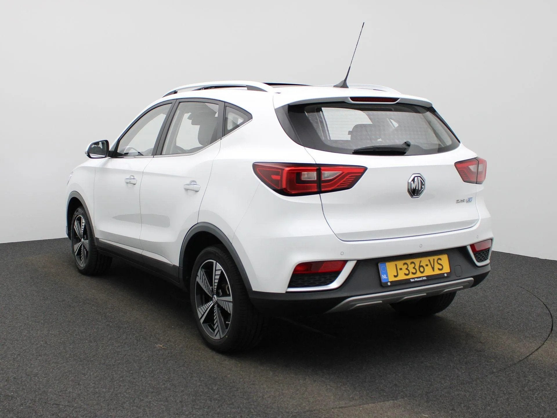 MG ZS EV MG Luxury 45 kWh (bj 2020, automaat), Auto's, MG, Automaat, Gebruikt, 143 pk, ZS