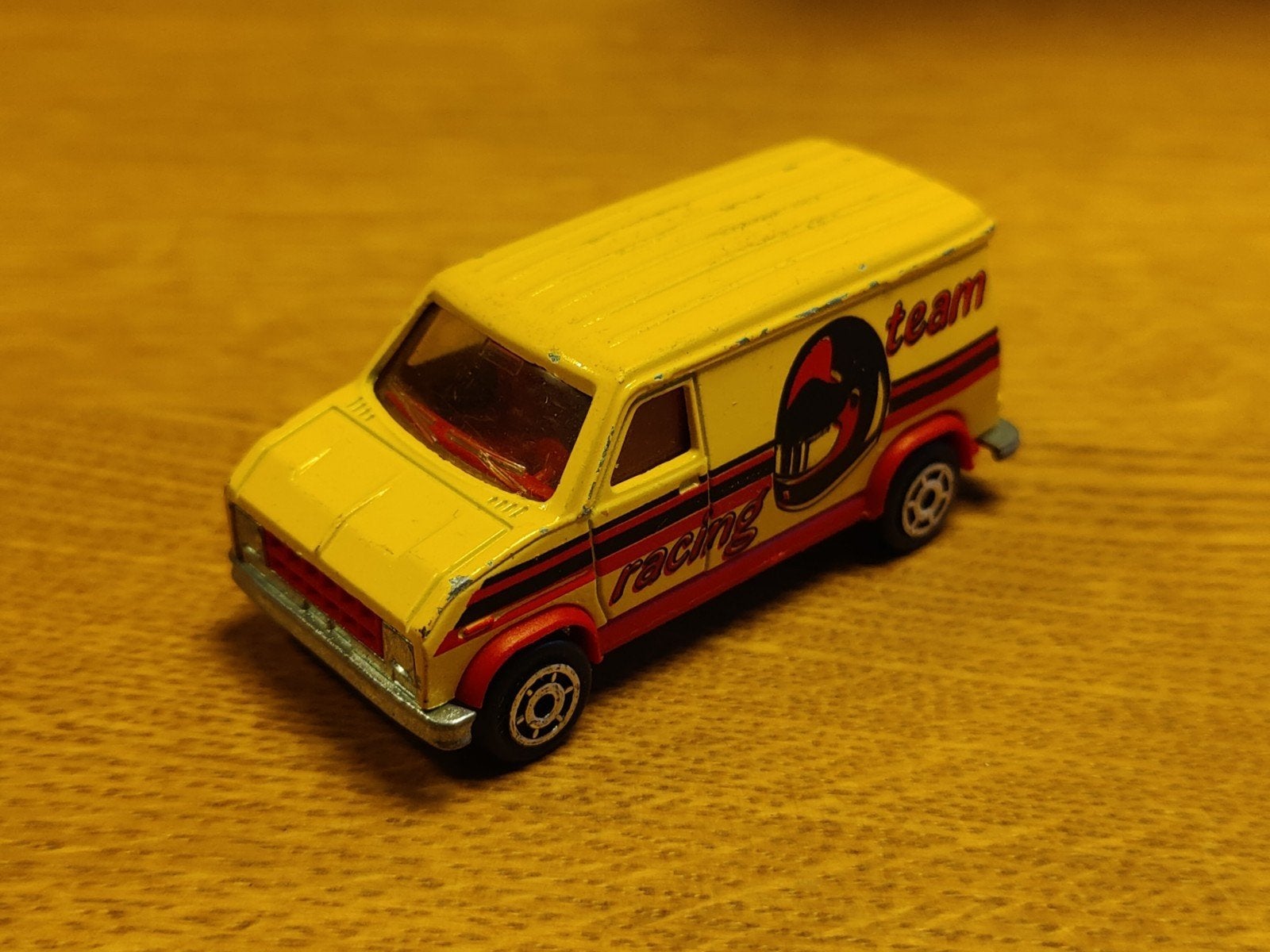 Majorette Dodge Ram Van Fourgon GEEL, Ophalen, Zo goed als nieuw, Auto